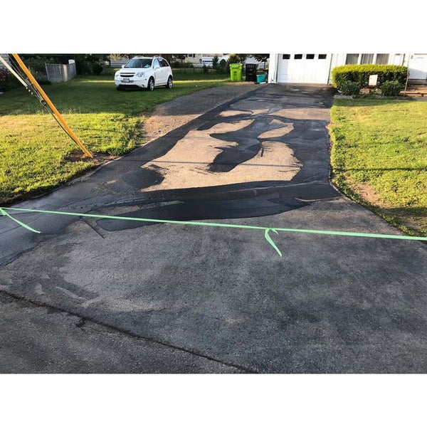 Alligator Asphalt Repair Kit Driveway Sealcoating